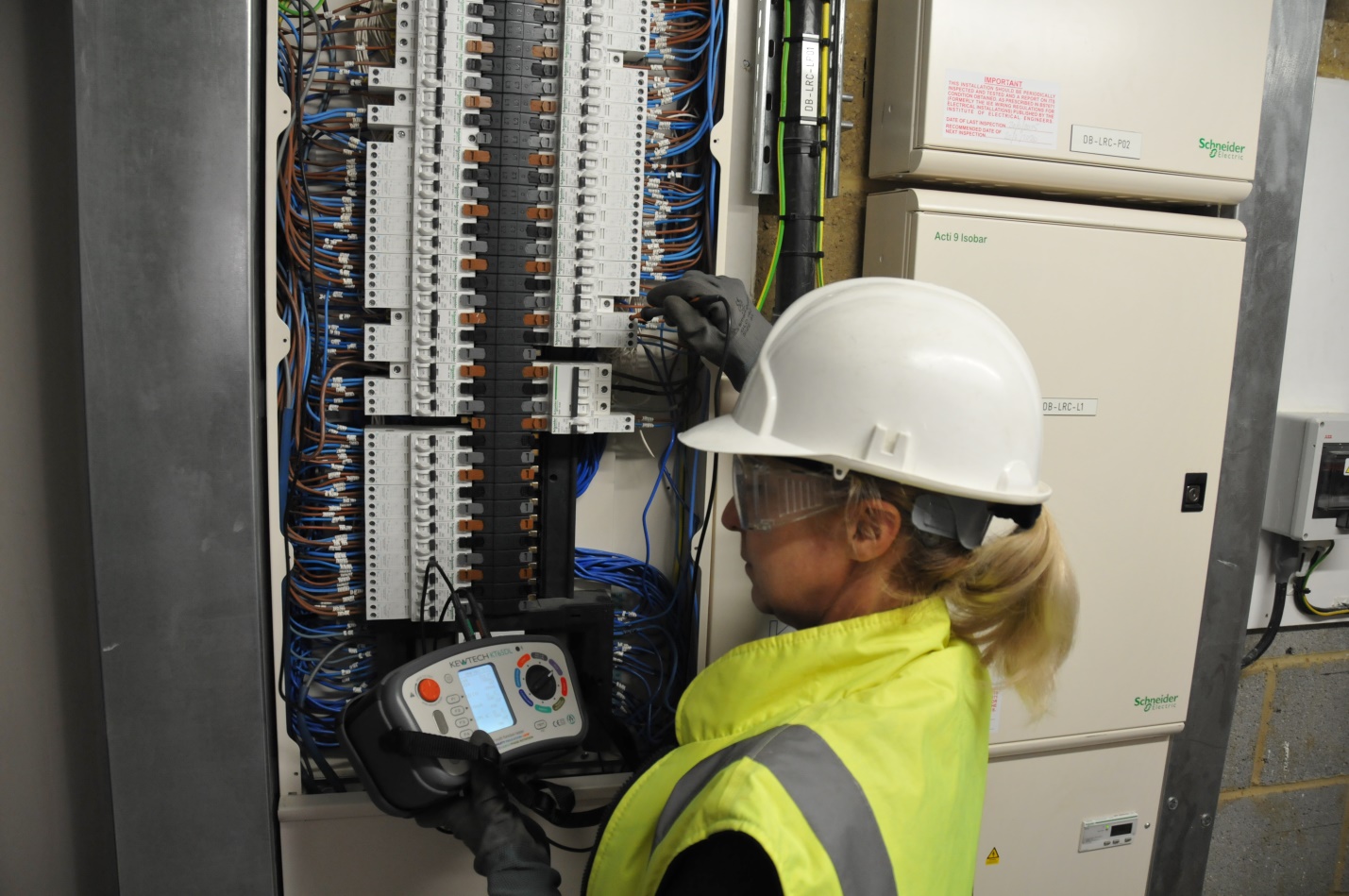 Kewtech KT65DL Multifunction Tester